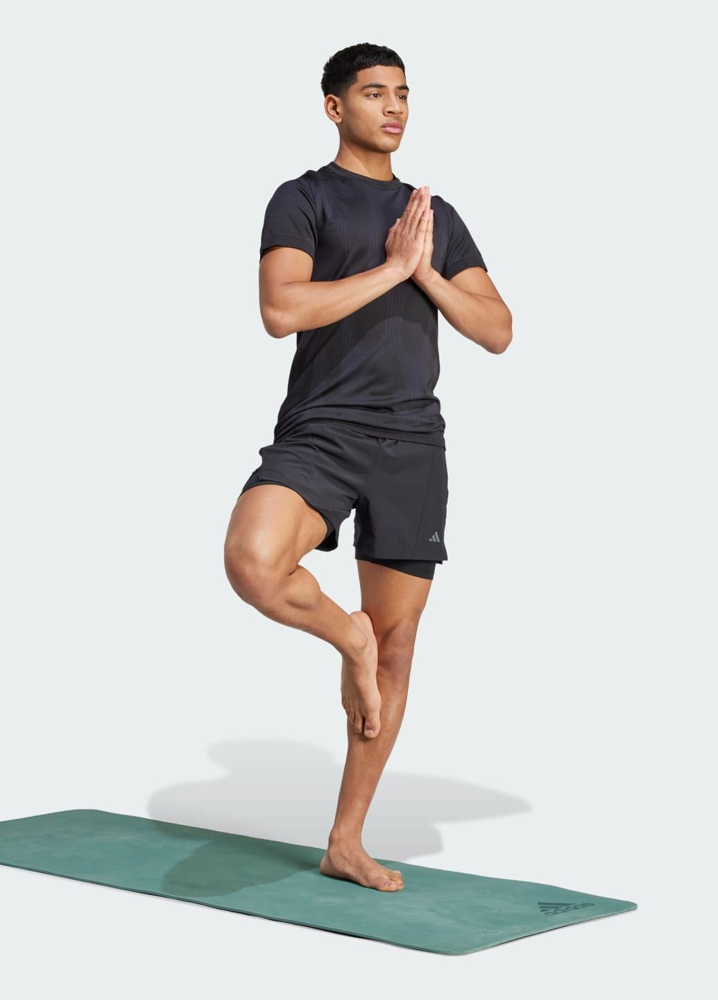 Шорти Designed for Training Yoga Premium 2-в-1 adidas (292305446)