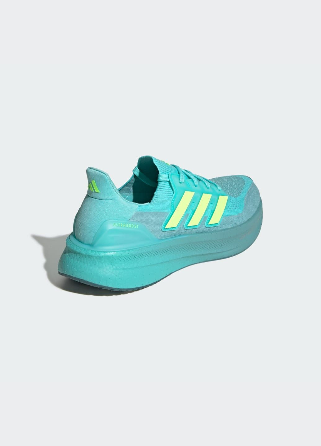 Бірюзові Літні кросівки ultraboost 5 adidas