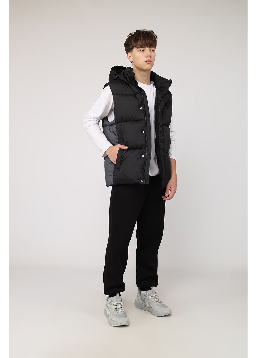 Жилет утепленный мужской цвет черный ЦБ-00286422 Yuki (365699736)