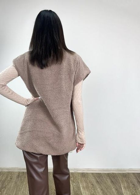 Коричневий зимовий тепла жилетка з поліестеру та нейлону — практична та затишна жилетка artknit (ak32130p) Art Knit