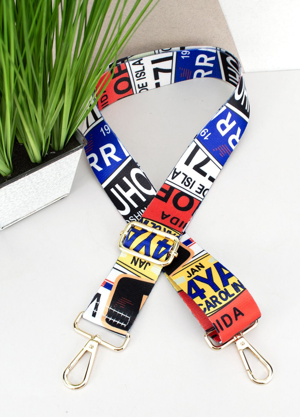 Ремень для сумки текстильный 38 мм 1204 gold с карабинами разноцветный HandyCover (295903357)