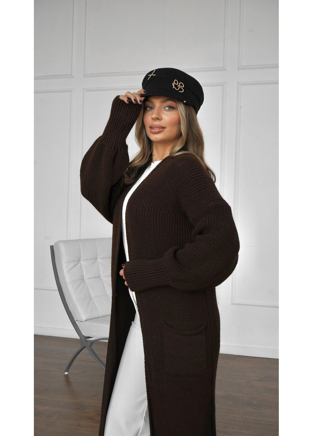 Коричневый демисезонный кардиган Larionoff