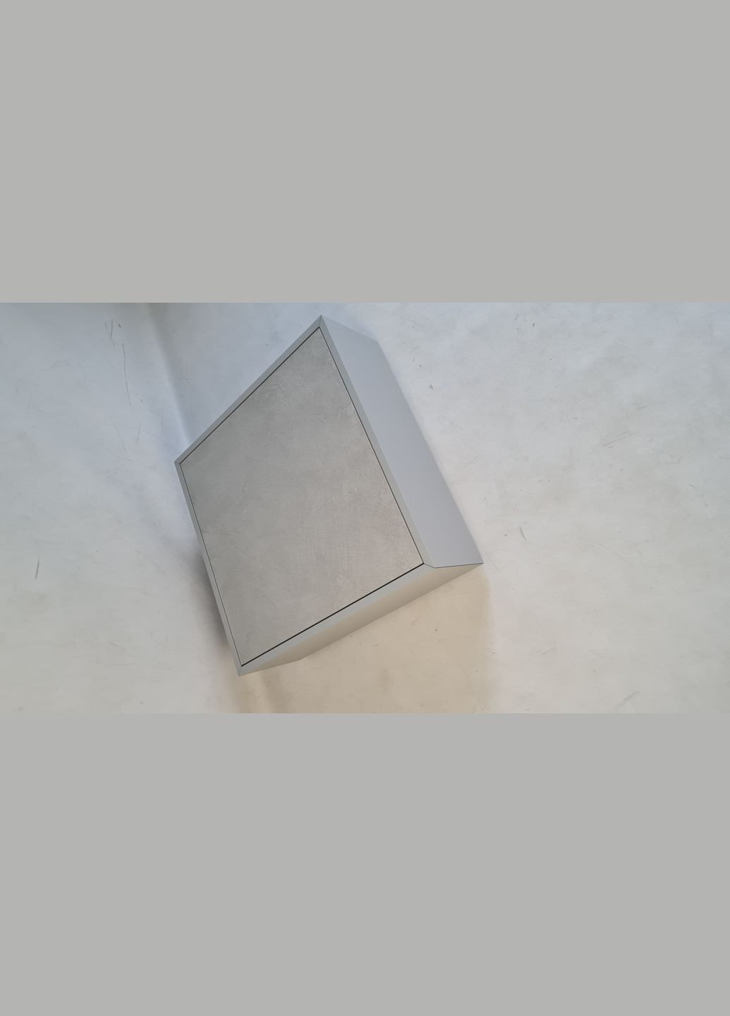 Журнальный столик Stone 640х640х250мм Шиншилла серая + Серый керамогранит No Brand Grail (333835227)