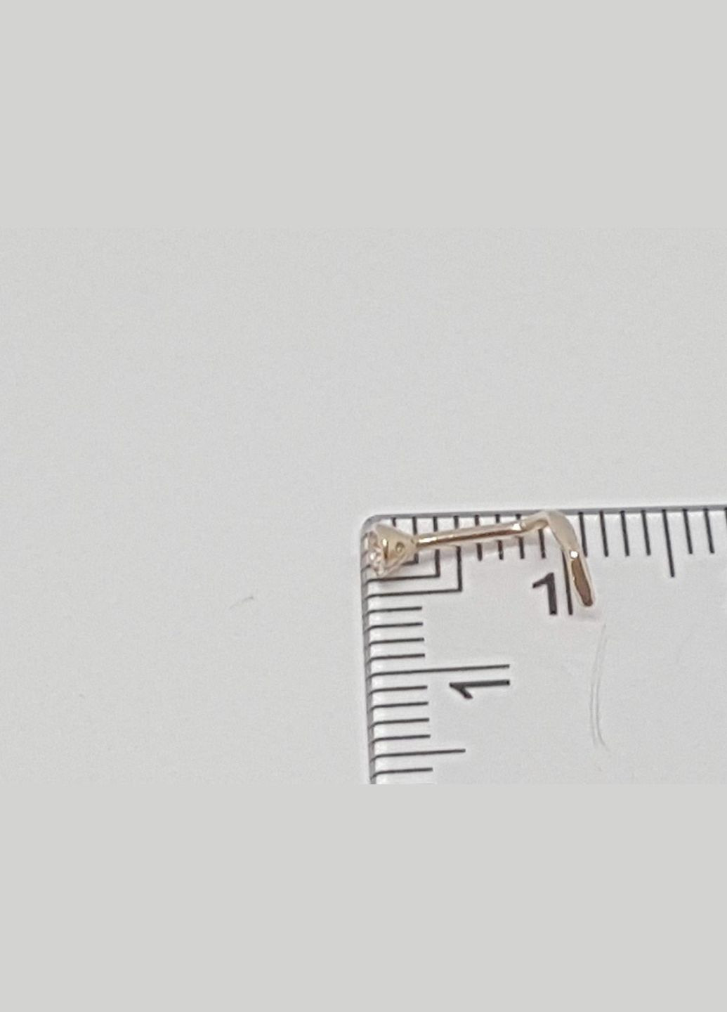 Золотая серьга-пирсинг в нос с фианитом. 1023.1 Розовый (светлый) Dear (269538716)