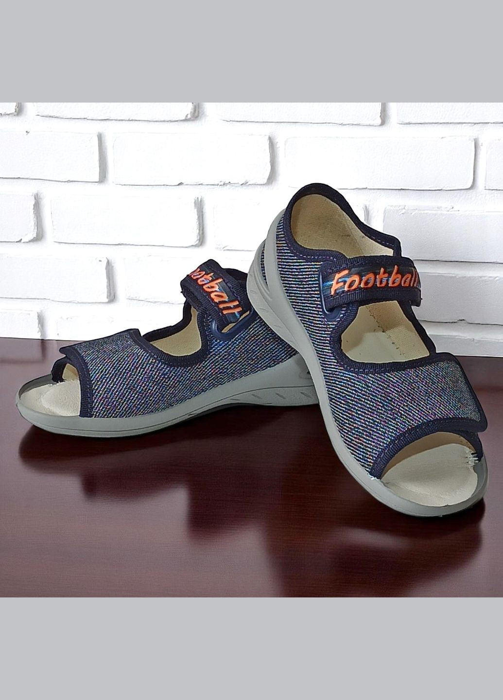 Ортопедичні відкриті тапочки капчики текстильні на липучках для хлопчика Waldi (333035650)