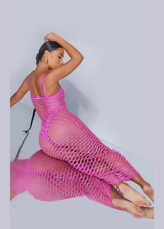 Розовое платье пляжная сетка PrettyLittleThing