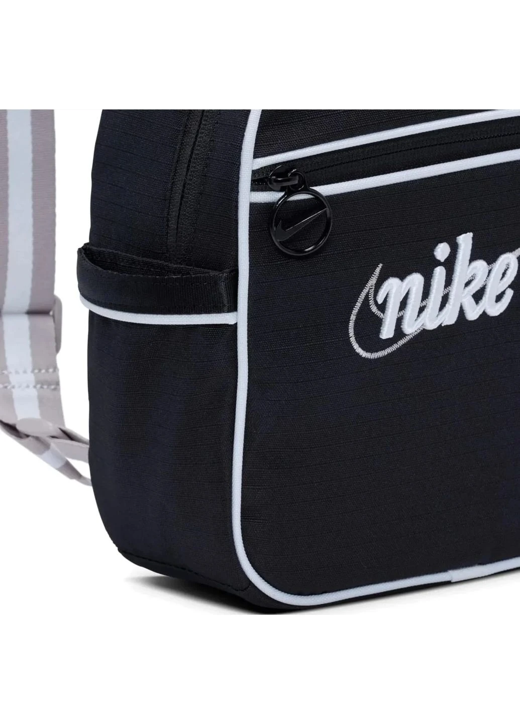 Рюкзак 100% полиэстер 25x20x10 см черный женщины Nike Nike NSW FUTURA 365 MINI BKPK-RETRO (398090568)