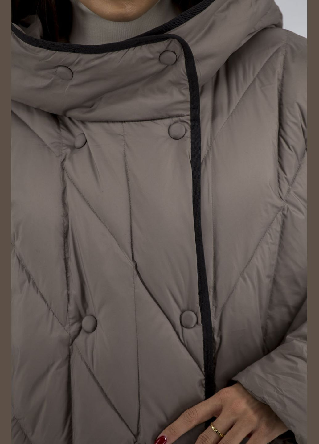 Бежевый демисезонный Пуховик Basic