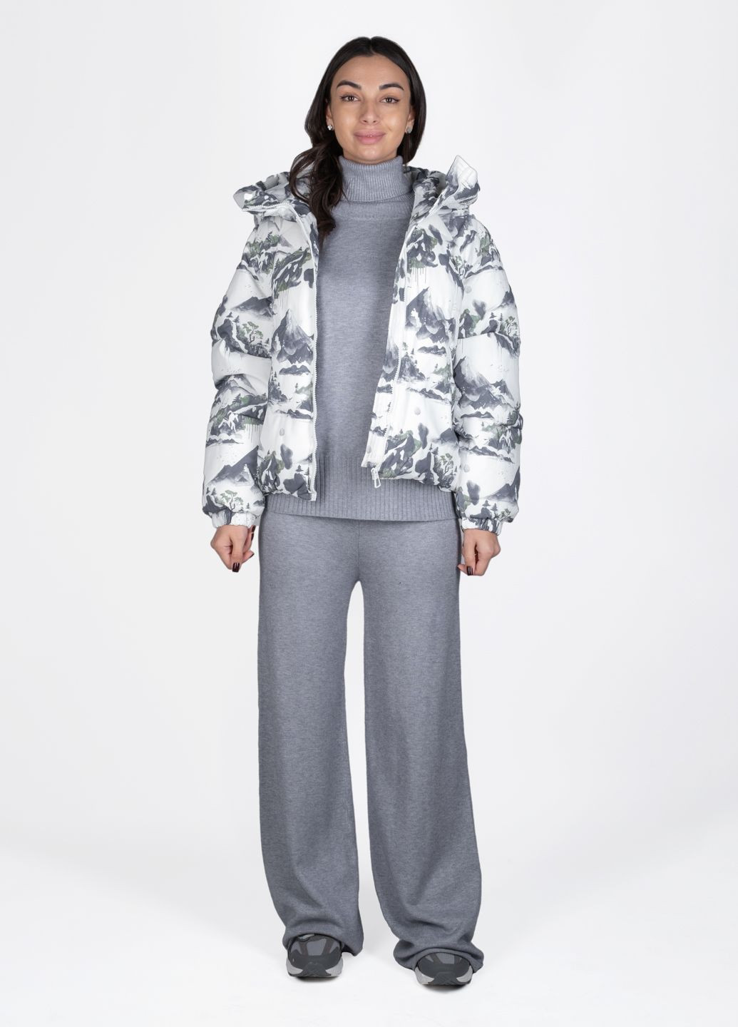 Серая зимняя куртка женская 344763 Power