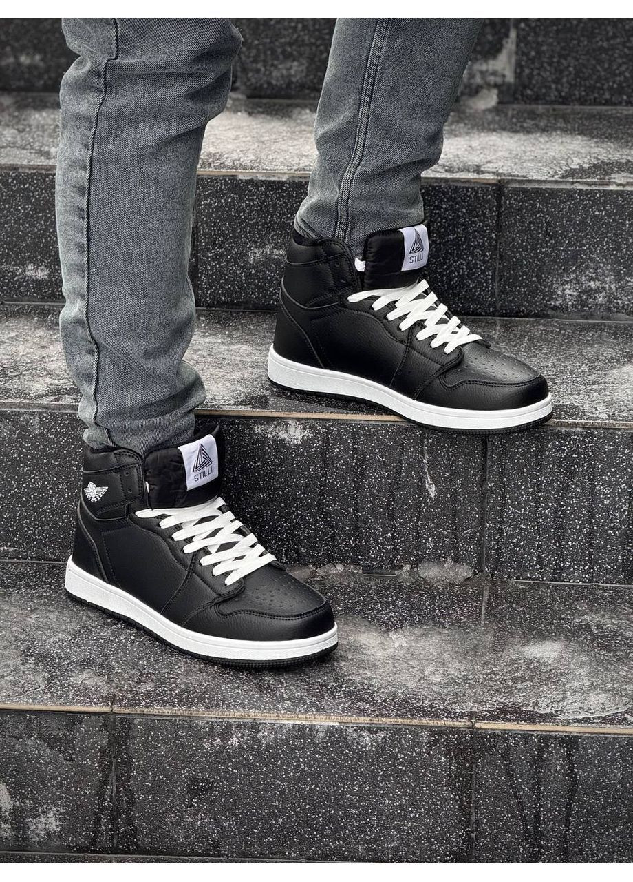 Чорно-білі чоловічі зимові кросівки No Brand