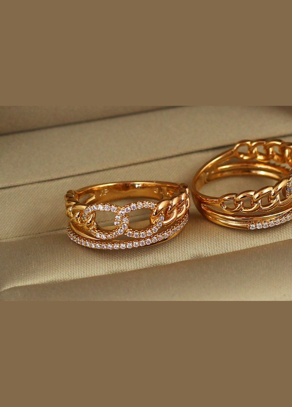 Кільце ланки ланцюга з камінчиками р 19 золотисте Xuping Jewelry (317405166)