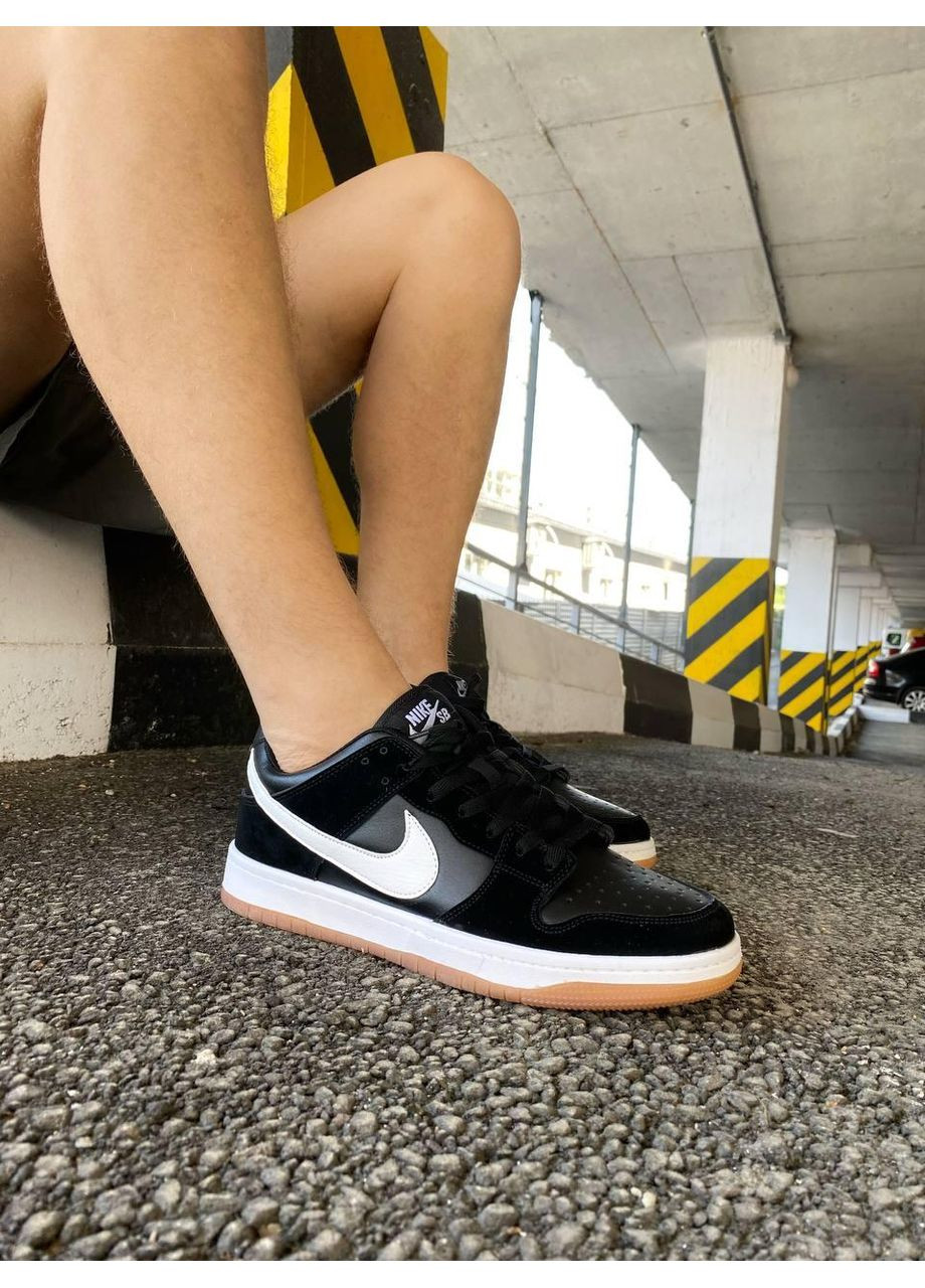 Черные демисезонные кроссовки мужские nike sb dunk low black white найк сб данк No Brand