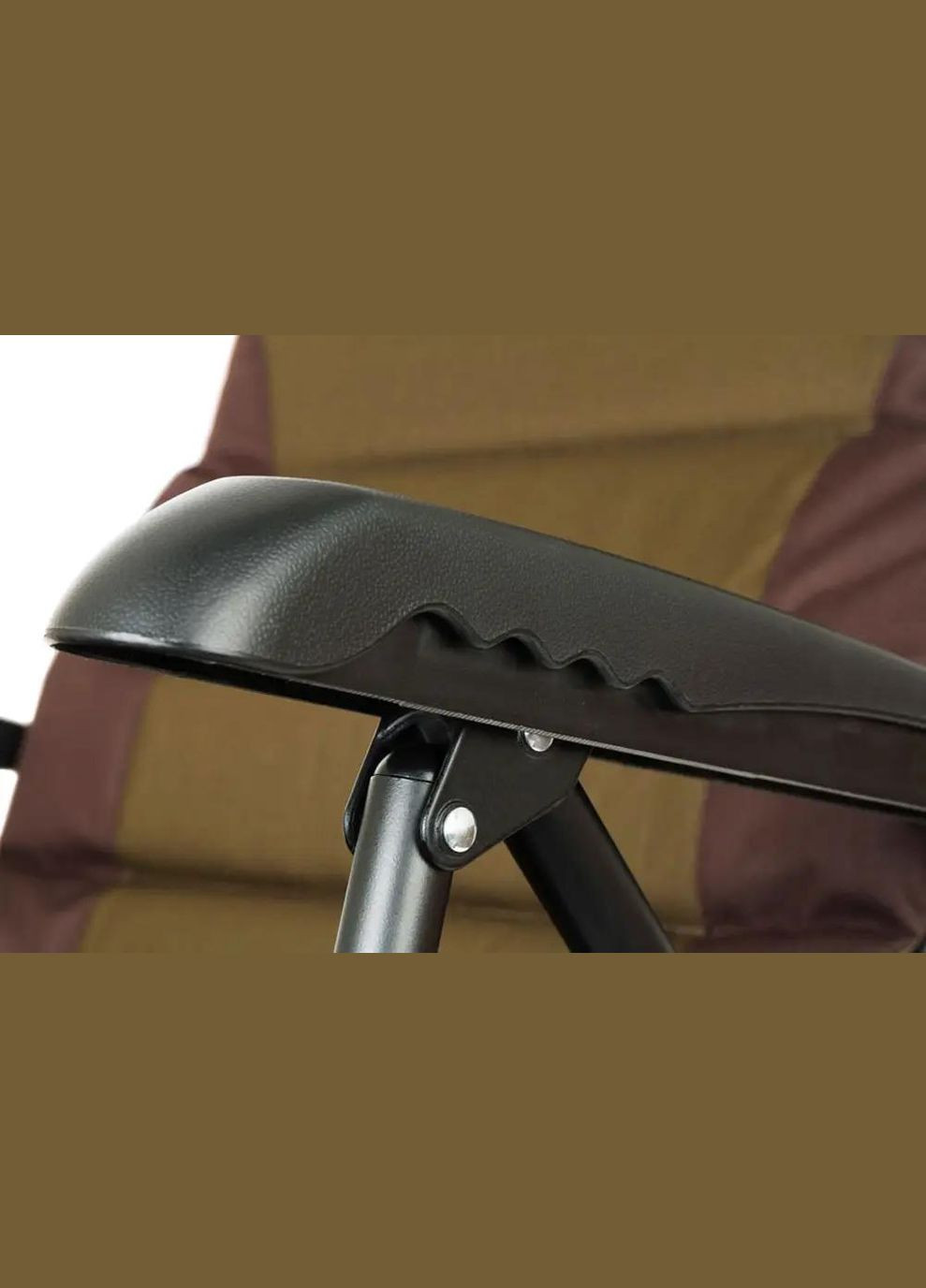 Крісло Fox International EOS 2 Chair Зелений/коричневий No Brand (316434964)