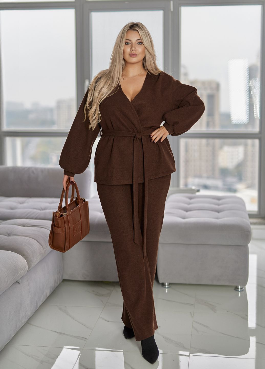 Костюм жіночий демісезонний оверсайз ангора-трикотаж з поясом (жакет + штани) No Brand (365701182)