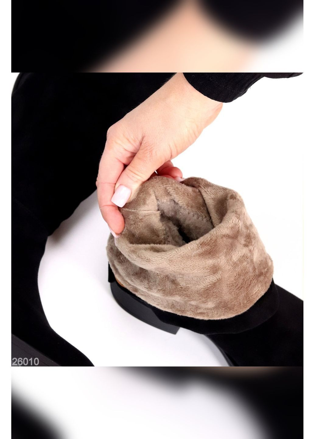 Зимние эффектные женские сапоги No Brand