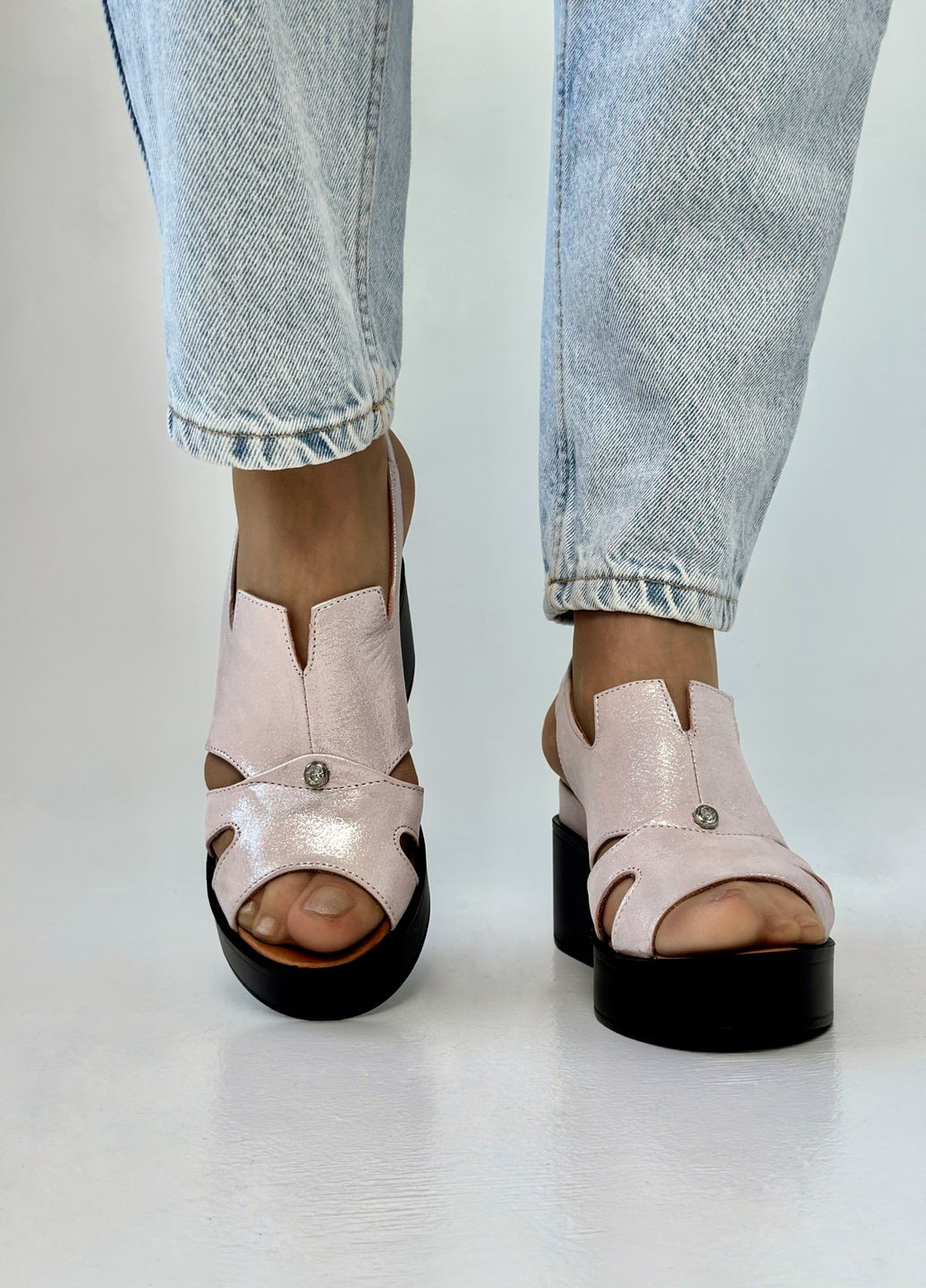 Пудровые босоножки женские с натуральной кожи Evromoda