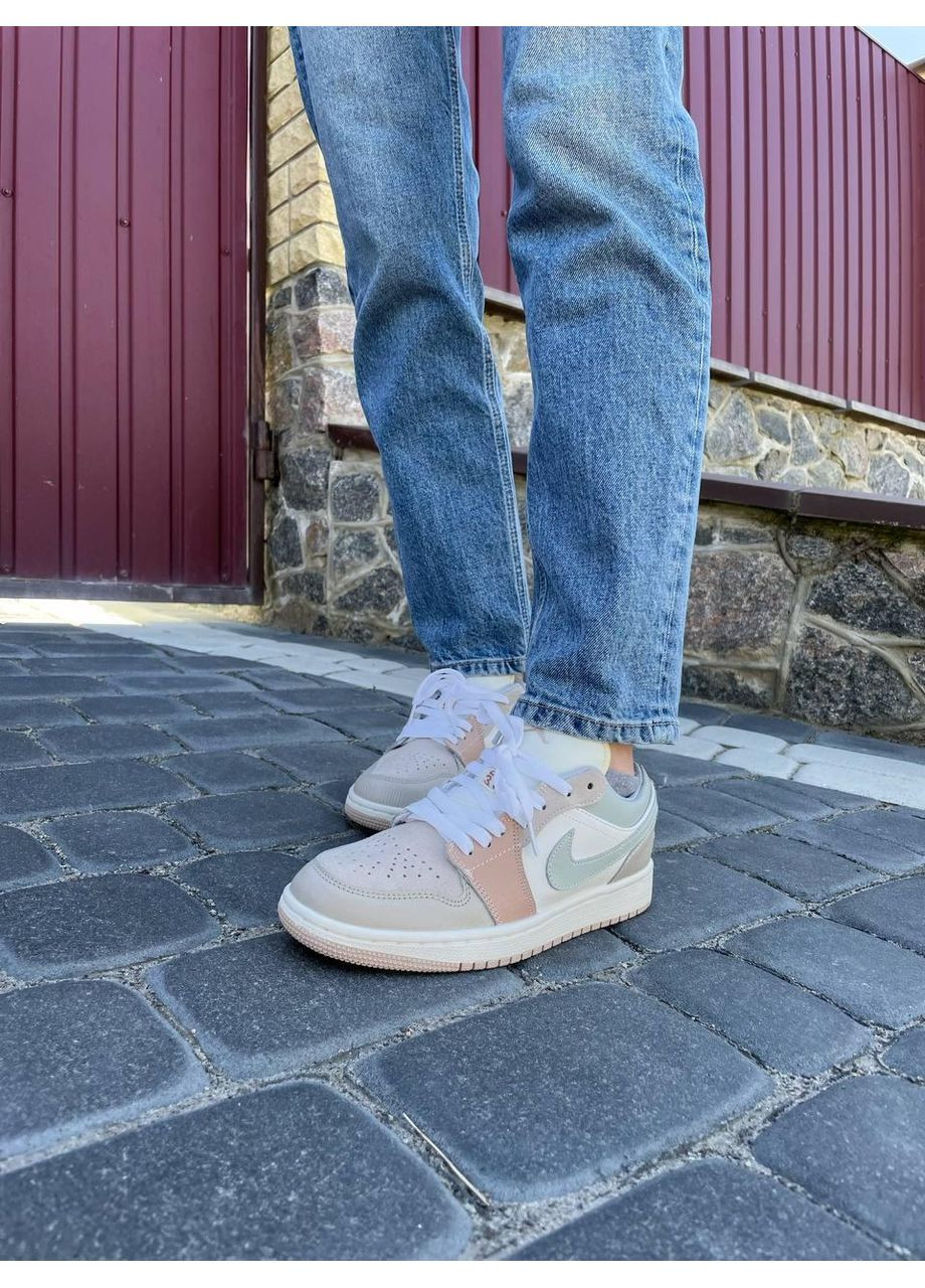Серые демисезонные кроссовки мужские nike air jordan 1 low beige grey найк аир джордан No Brand