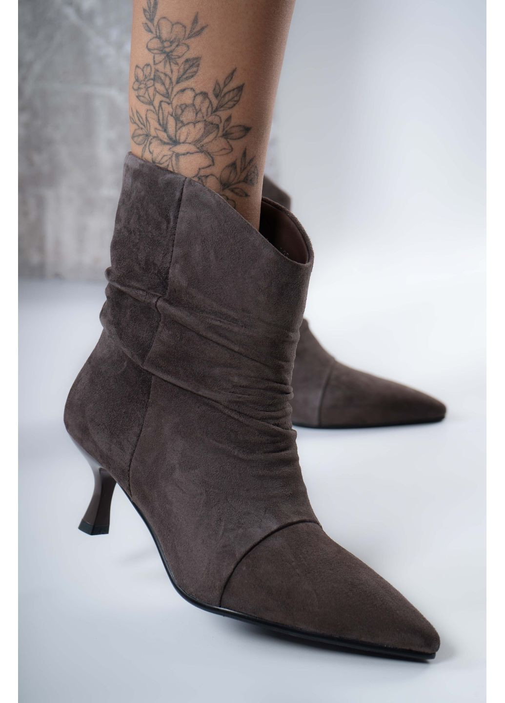 Черевики жіночі Where Uweare JA206-M320-P1395 Натуральна замша коричневі 346773 Where Uwear (369920839)