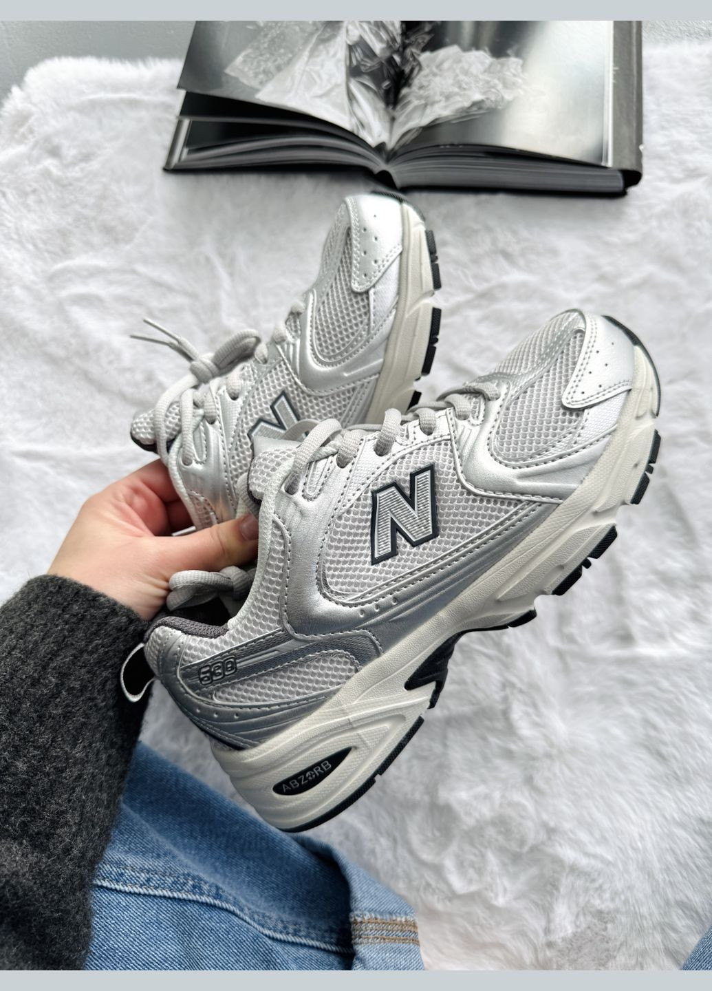 Кросівки жіночі і чоловічі New Balance 530 Silver Metallic | Нью Беланс 530 срібні No Brand срібні демісезони (341264122)
