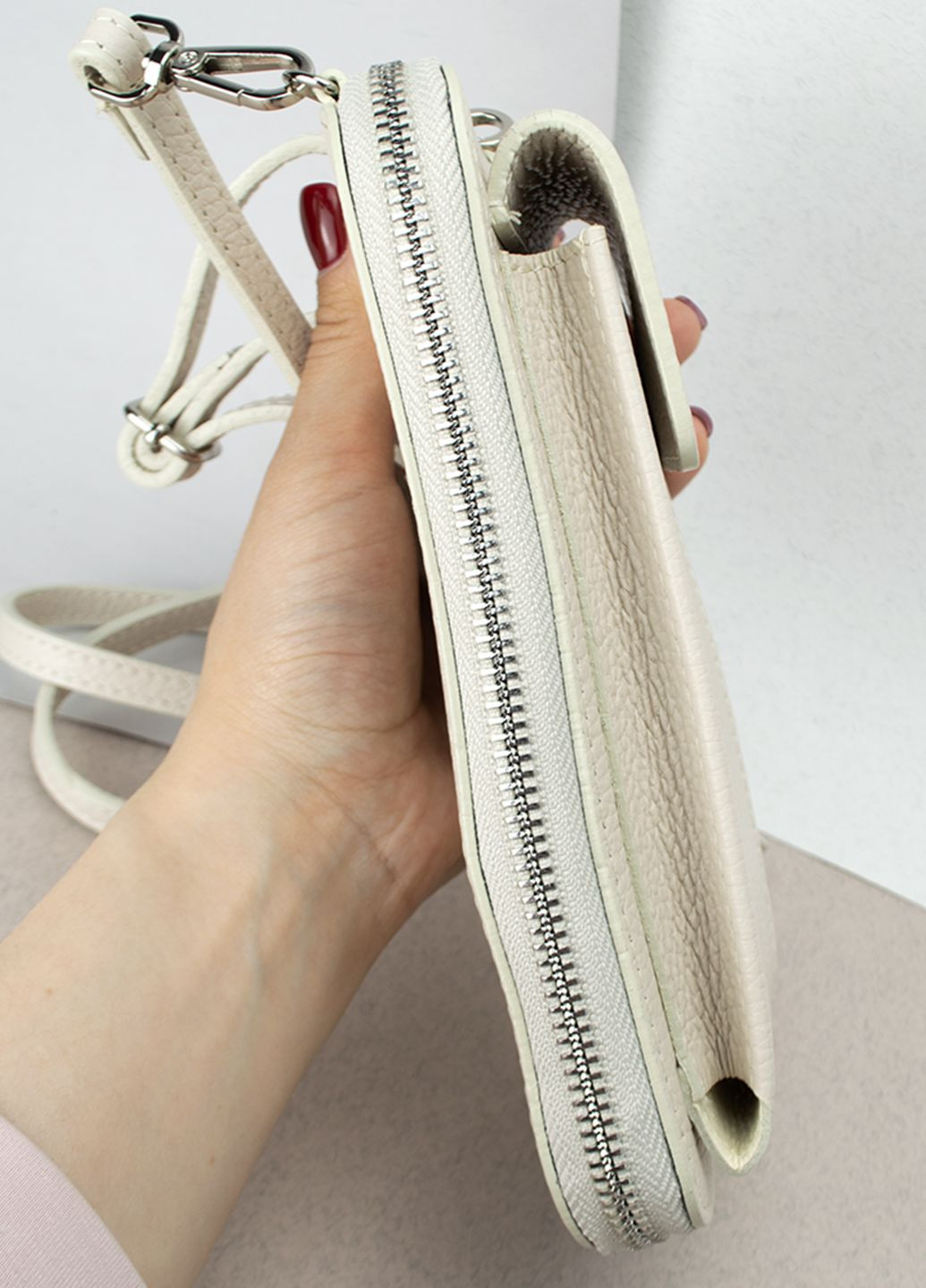 Кошелек с чехлом для телефона с ручкой на плечо 03047 бежевый Virginia Conti (301765845)