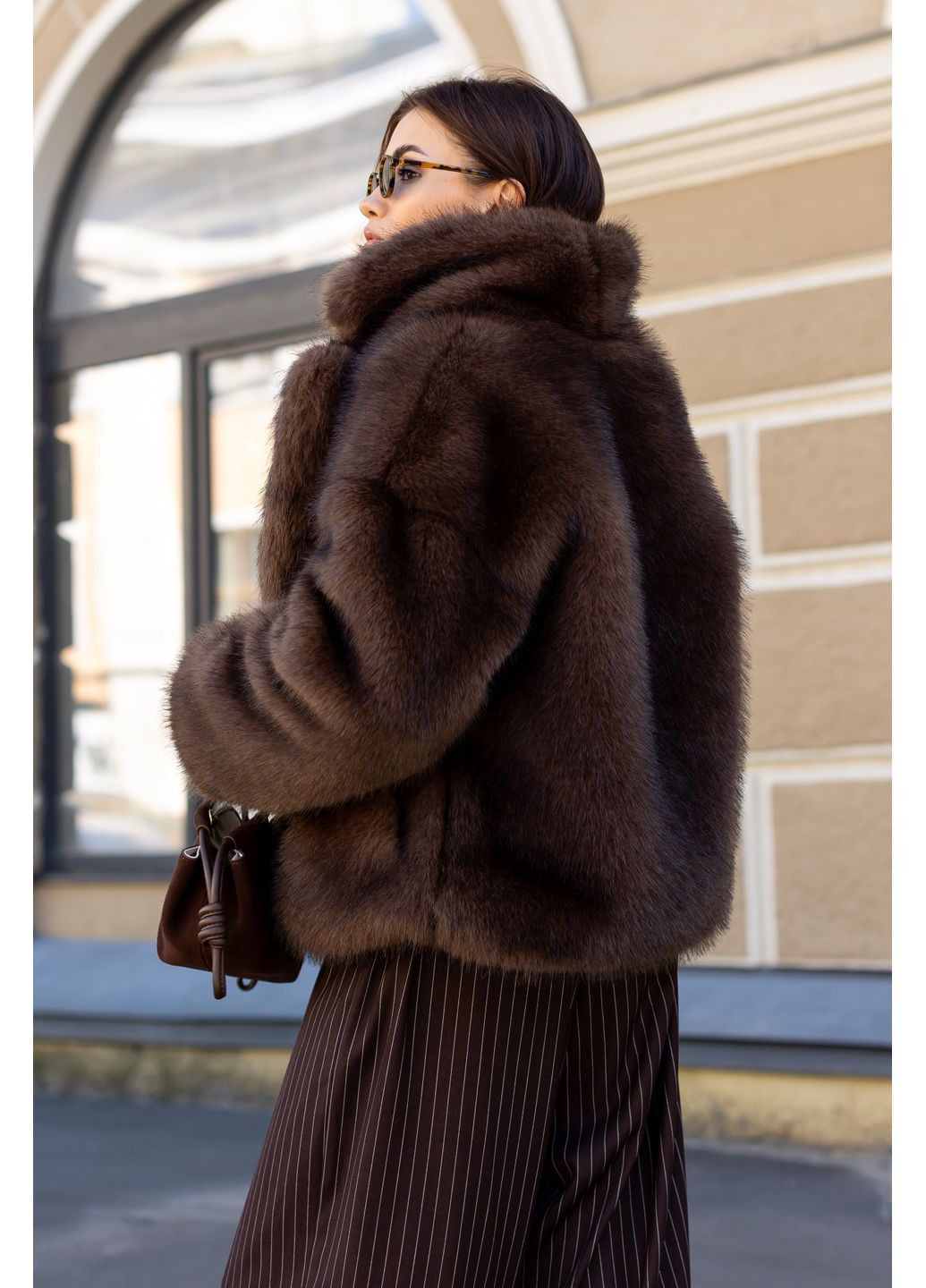 Шуба з еко-хутра коротка Chicly Furs (360602985)