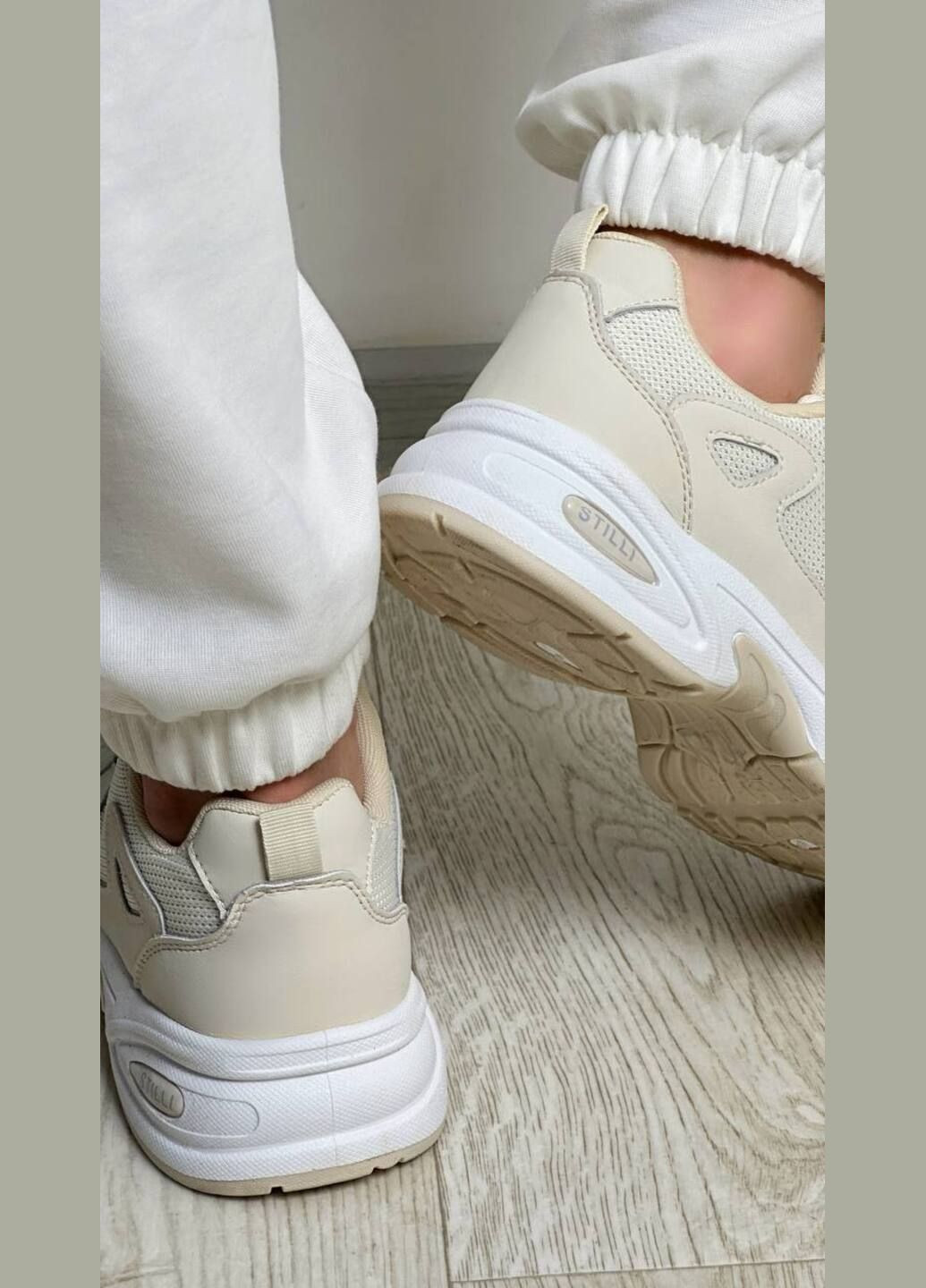 Кросівки жіночі No Brand бежеві демісезони (324271144)