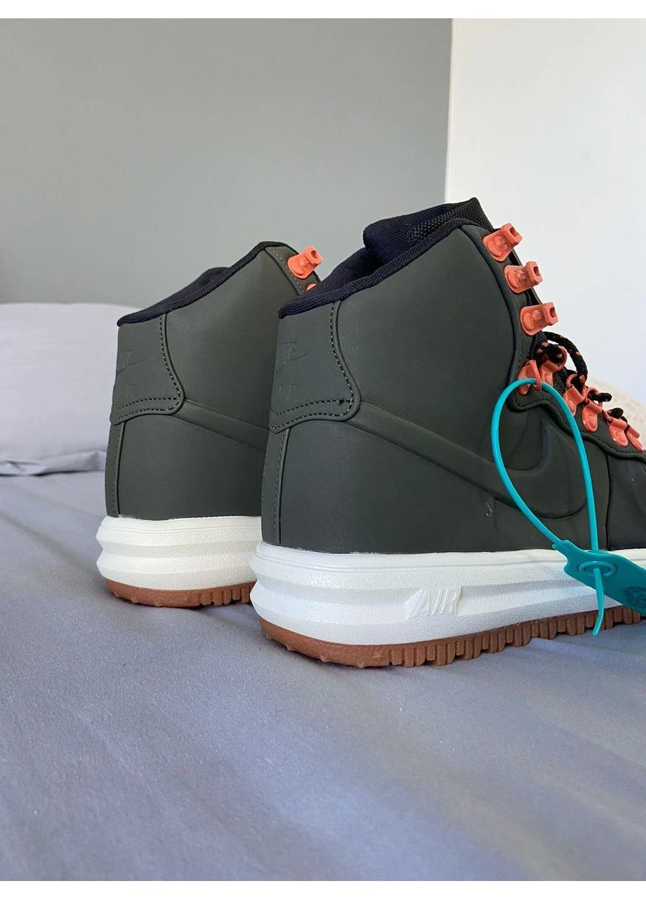 Черные демисезонные кроссовки мужские nike duckboot 18 black sequoia найк дакбут черные No Brand