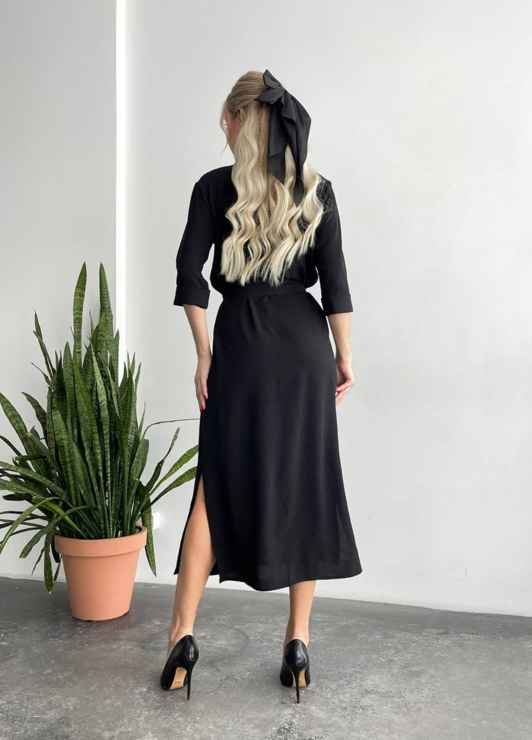 Чорна повсякденний сукня-максі з розрізом No Brand однотонна