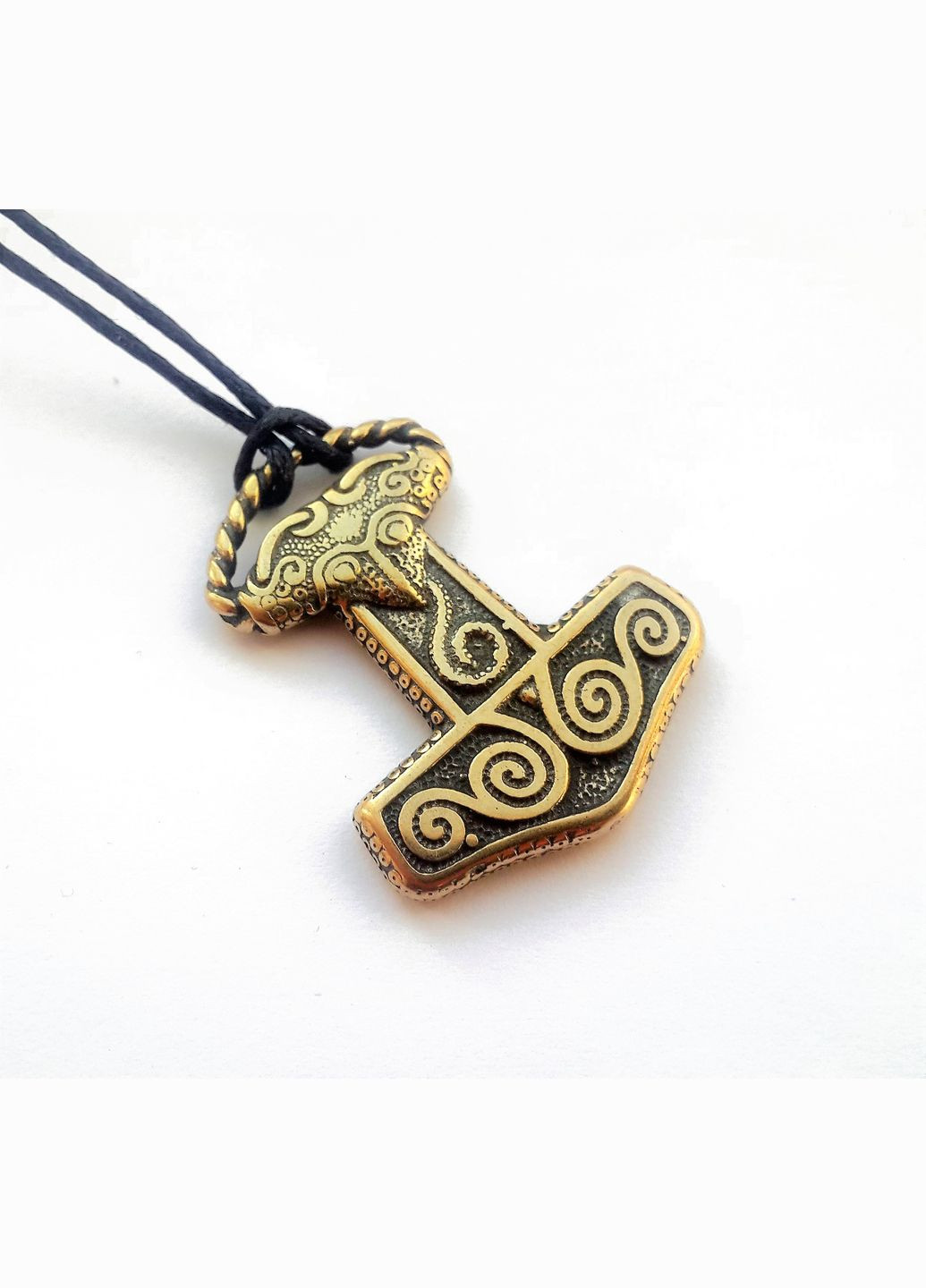 Амулет Бронзовый Векна шею Молот Тора 27х30х3 мм металл, В комплекте шнурок длиной 70 см. No Brand (329746553)