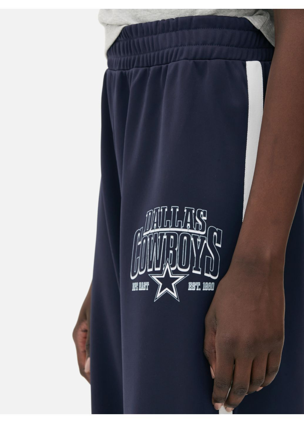 Темно-синие брюки Primark