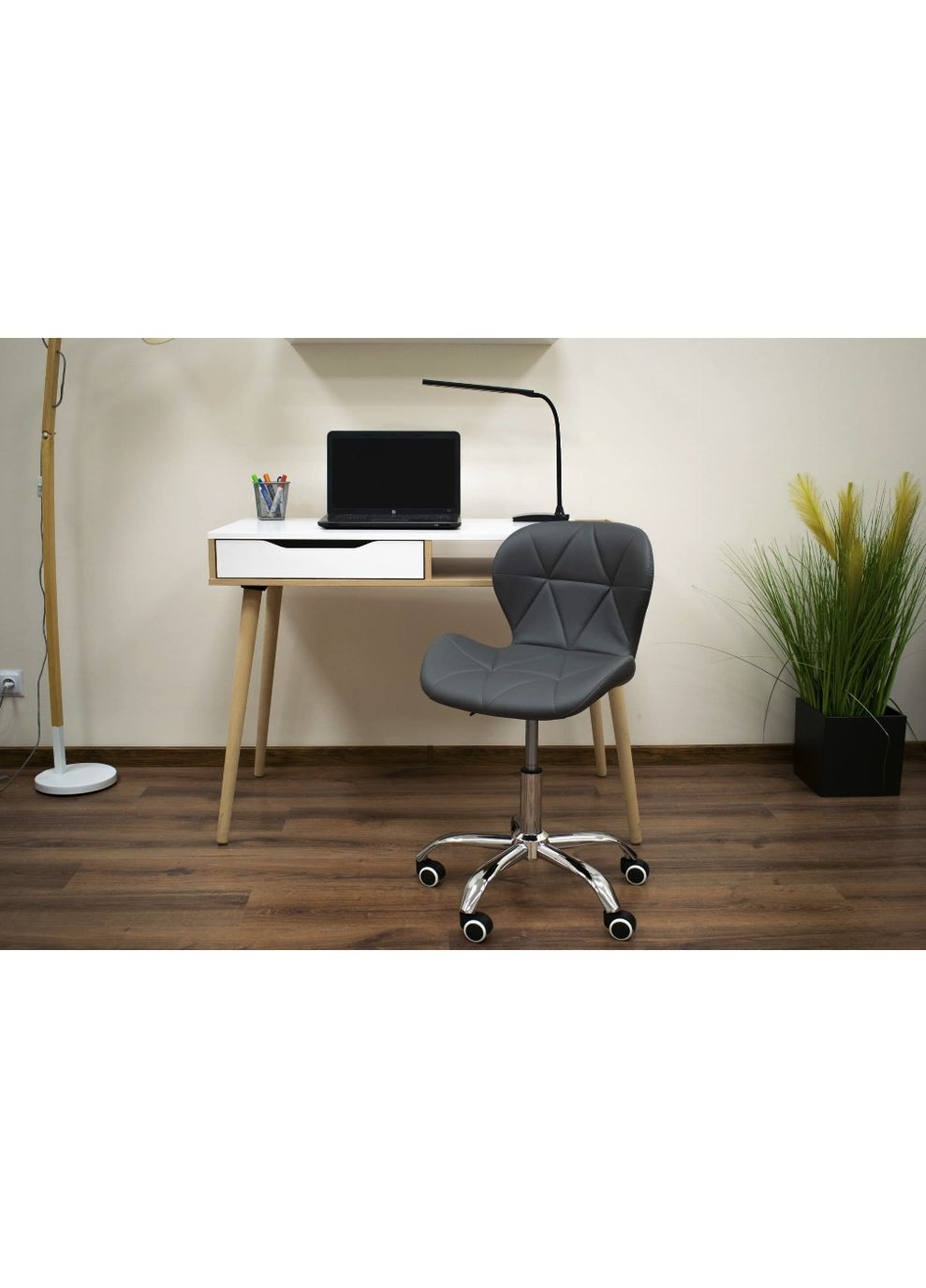 Офисное кресло Avola серый Leobert (361952905)