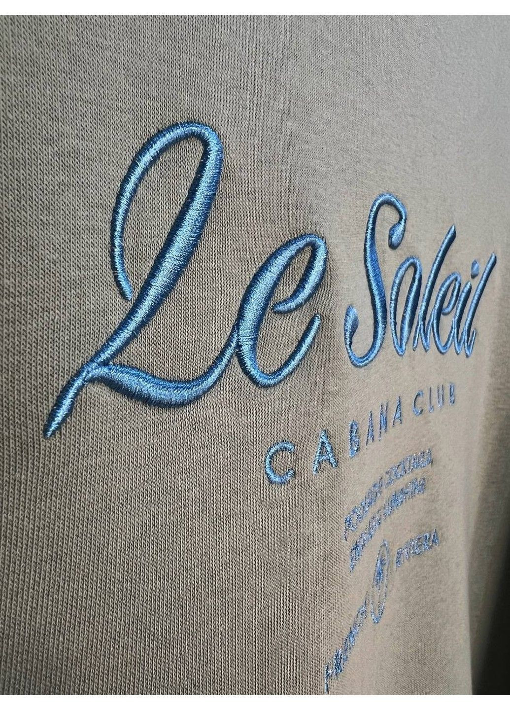 Оливковий світшот жіночий 24-03 оверсайз подовжений напис вишивка попереду утеплений оливковий PEPPER MINT (312551267)