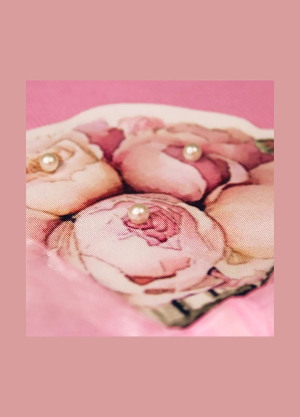 Нашивка тканева з декором фігурна "Парфуми" (3968) No Brand (346494087)