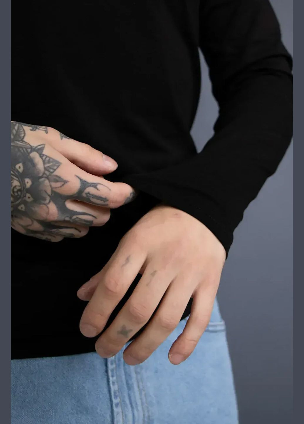 Чоловічий лонгслів Rove чорного кольору Reload напис чорний