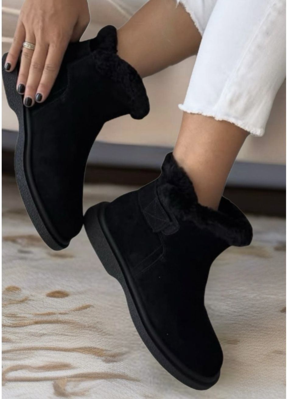 Зимние женские зимние ботинки из натуральной замши. No Brand из натуральной замши