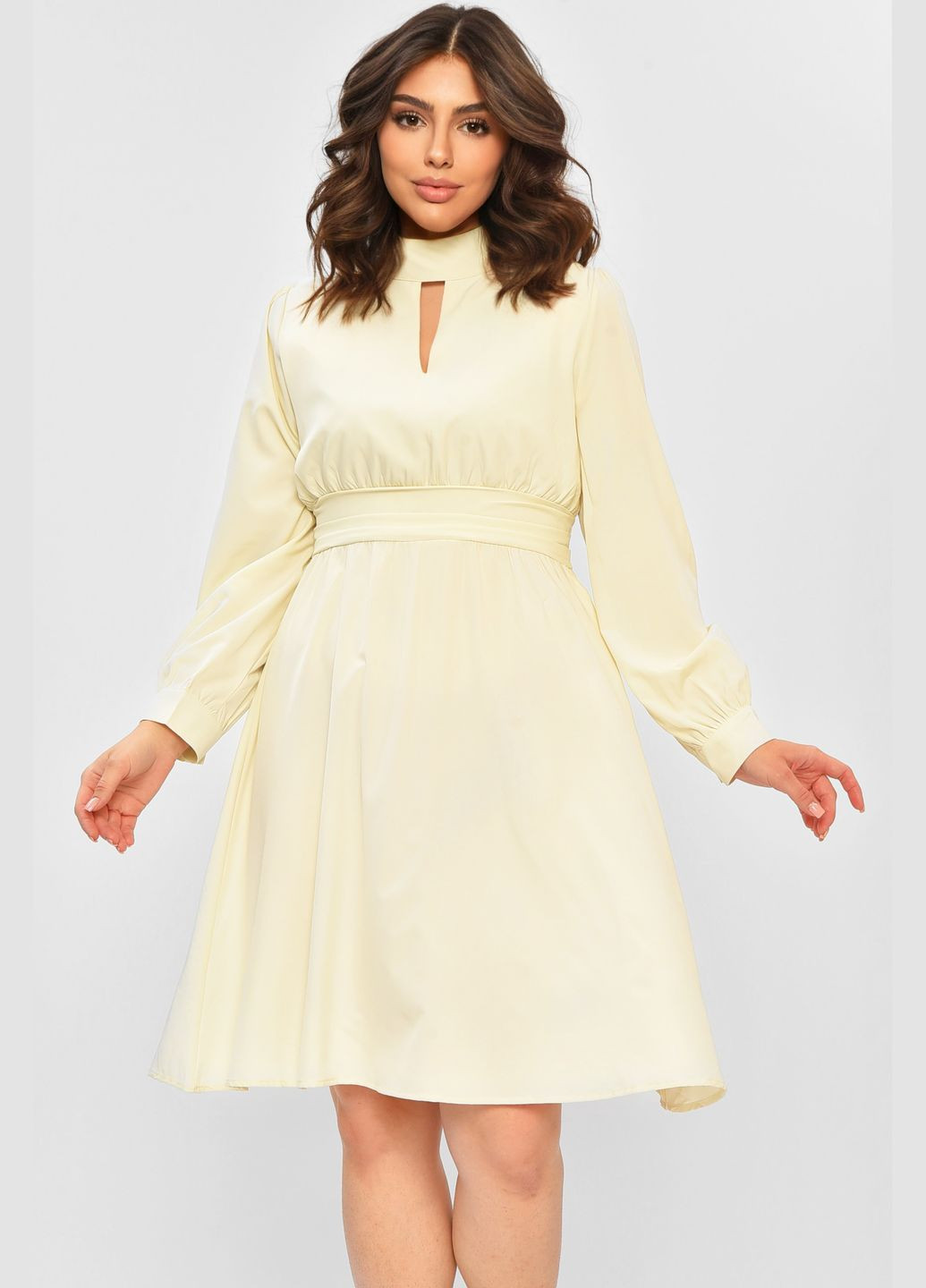 Молочное повседневный платье женское однотонное молочного цвета силуэтная Let's Shop однотонное