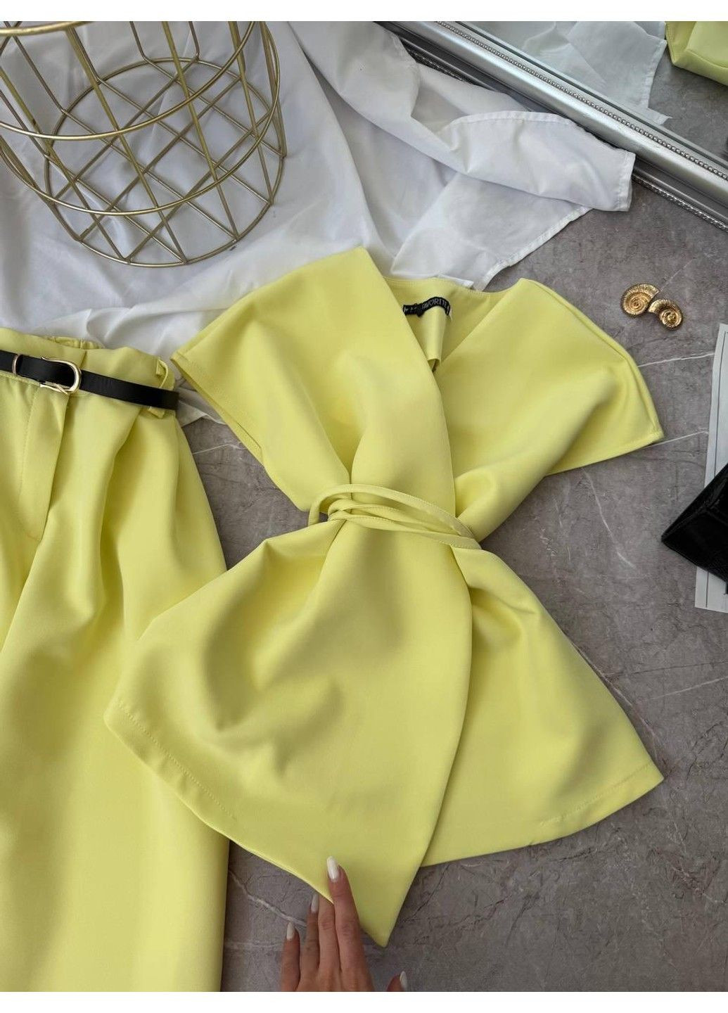 Костюм 2–ка з костюмки, з жилеткою та широкими штанами мод ЛКК-202, світло-жовтий, 50-52 No Brand (355469711)