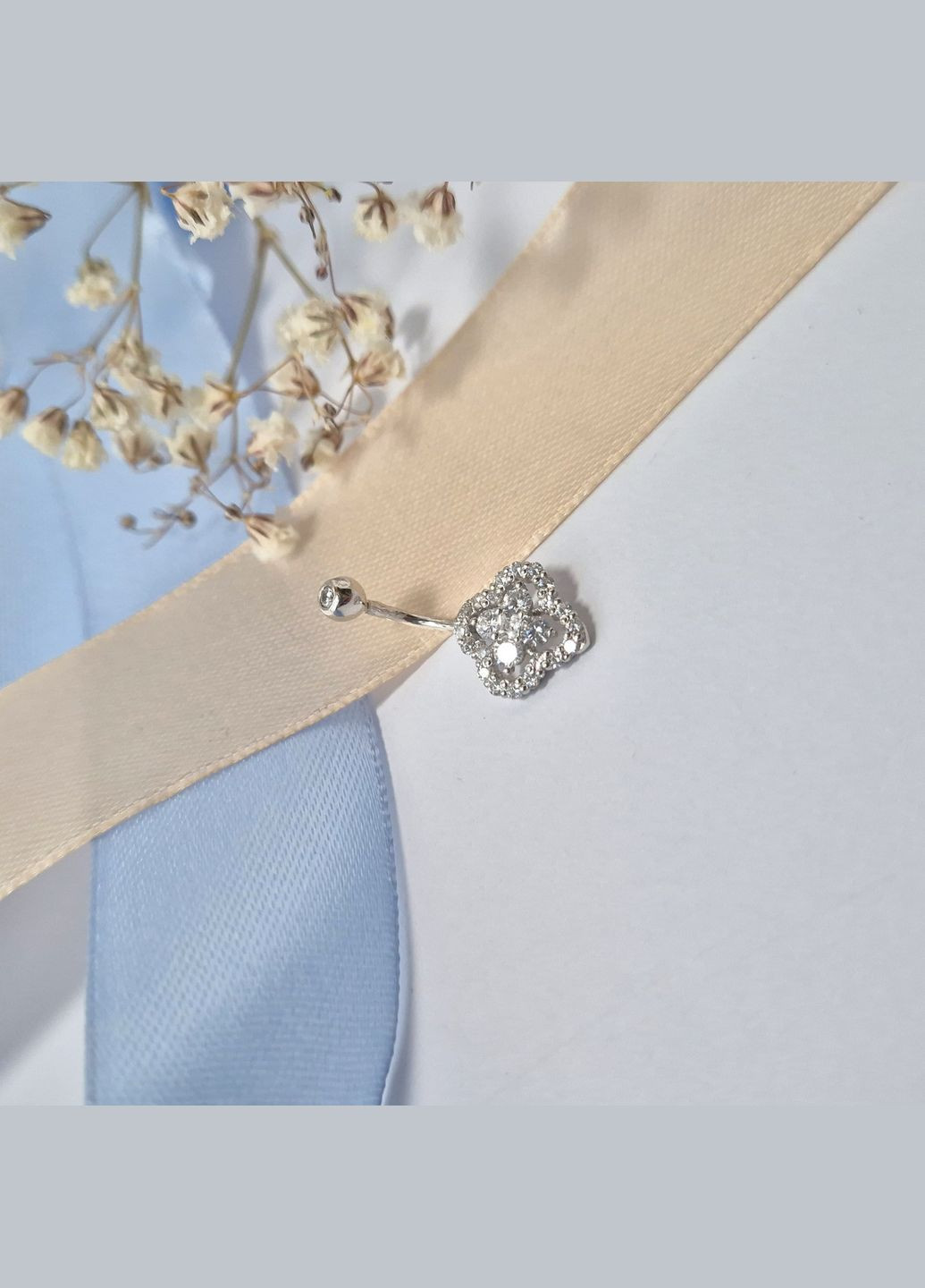 Срібний пірсинг в пупок Квітка в Білих Каменях срібло 925 проби Родоване 600840р 1.50г No Brand (315724799)