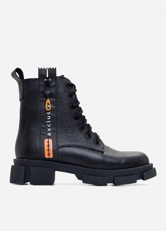 Зимние черные теплые ботинки с боковой вставкой ISSA PLUS