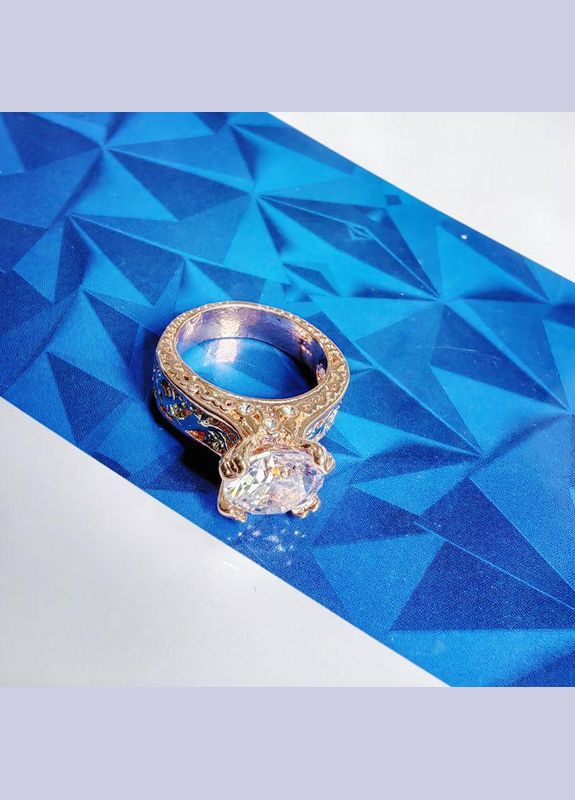 Кольцо разное с большим камнем Жанетт No Brand (276535888)