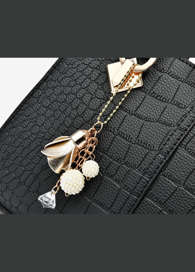 Женская сумка рептилия с брелоком No Brand (334730702)