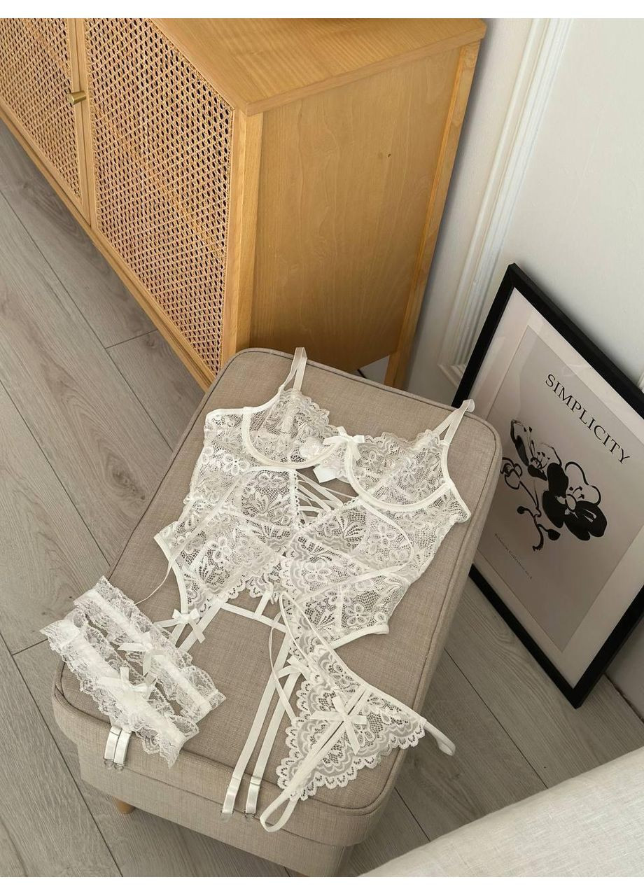 Белый демисезонный кружевной комплект с корсетом и трусиками / свадебное эротическое белье прозрачное / нежный комплект женского белья No Brand