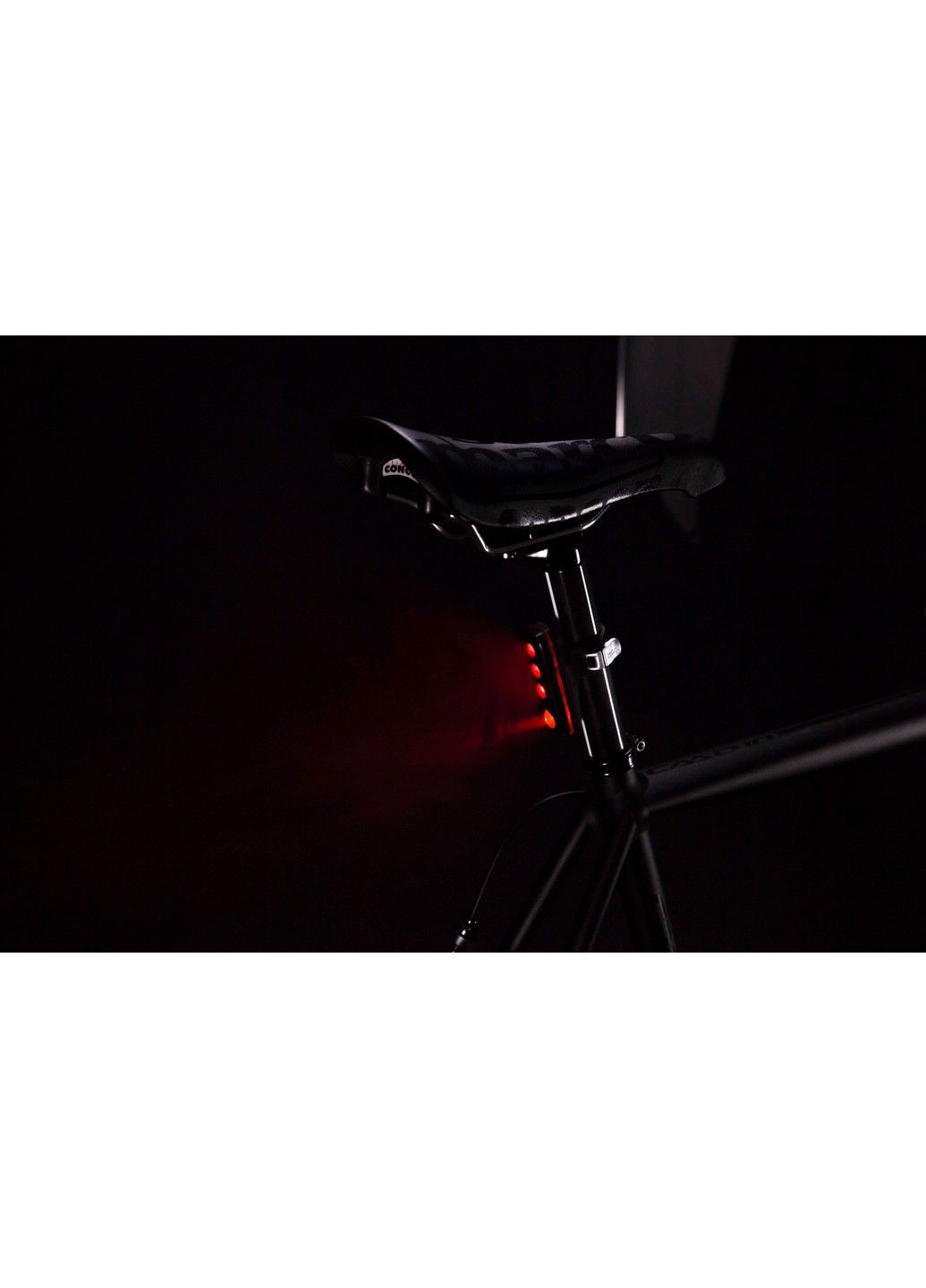 Мигалка задня Blinder Road R70 70 Lumens Black Knog (329726667)