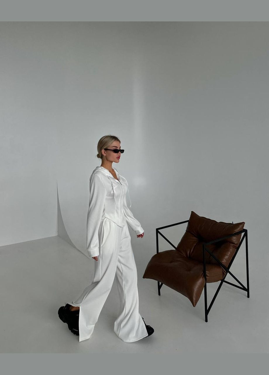 Белый костюм дво́йка из ткани рбучик на флисе, качественный и красивый No Brand 314-1 (316220594)