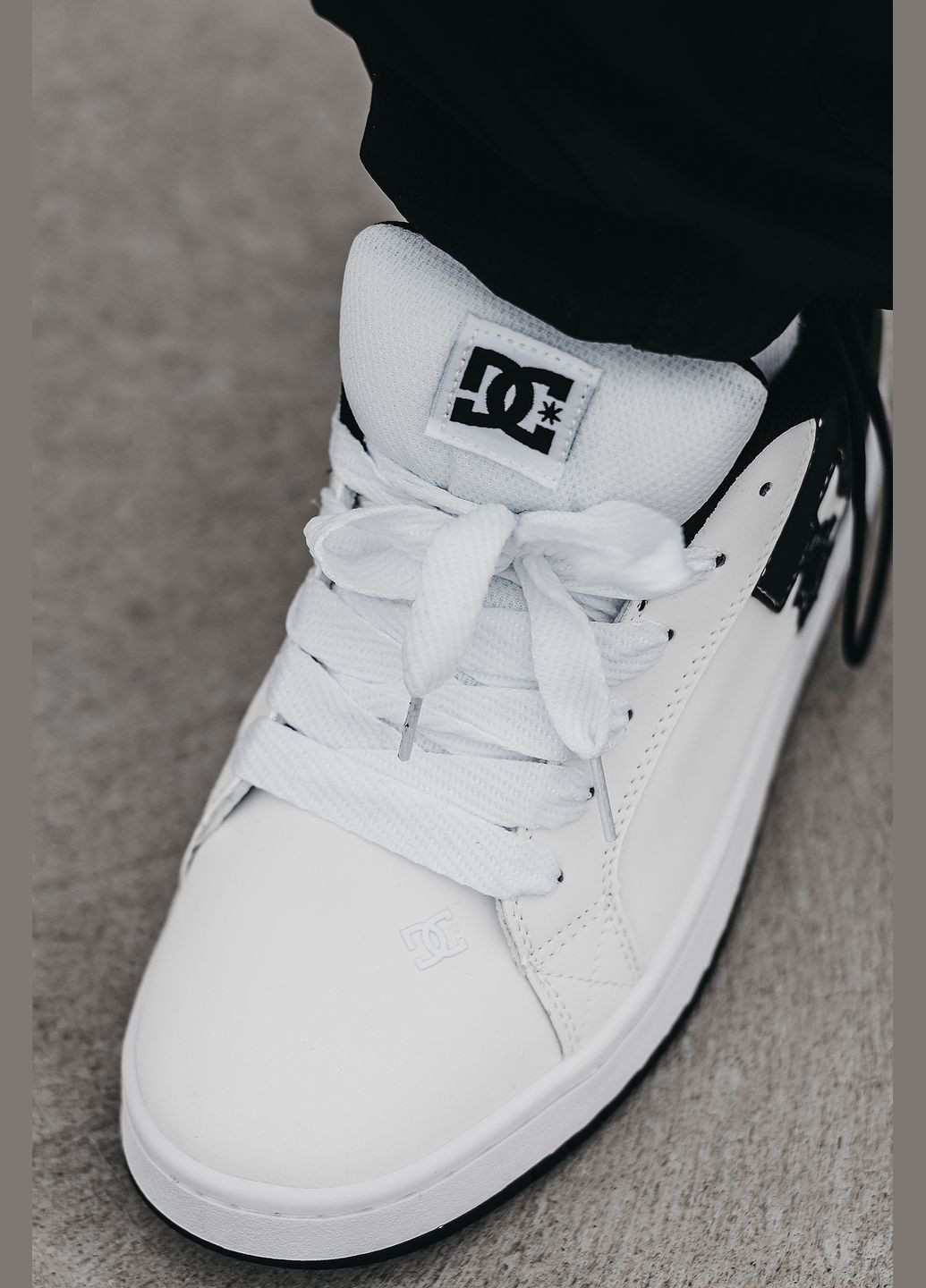 Кроссовки женские и мужские DC Shoes Court Graffik white | ДС Шуз белые No Brand белые всесезоны (315006166)
