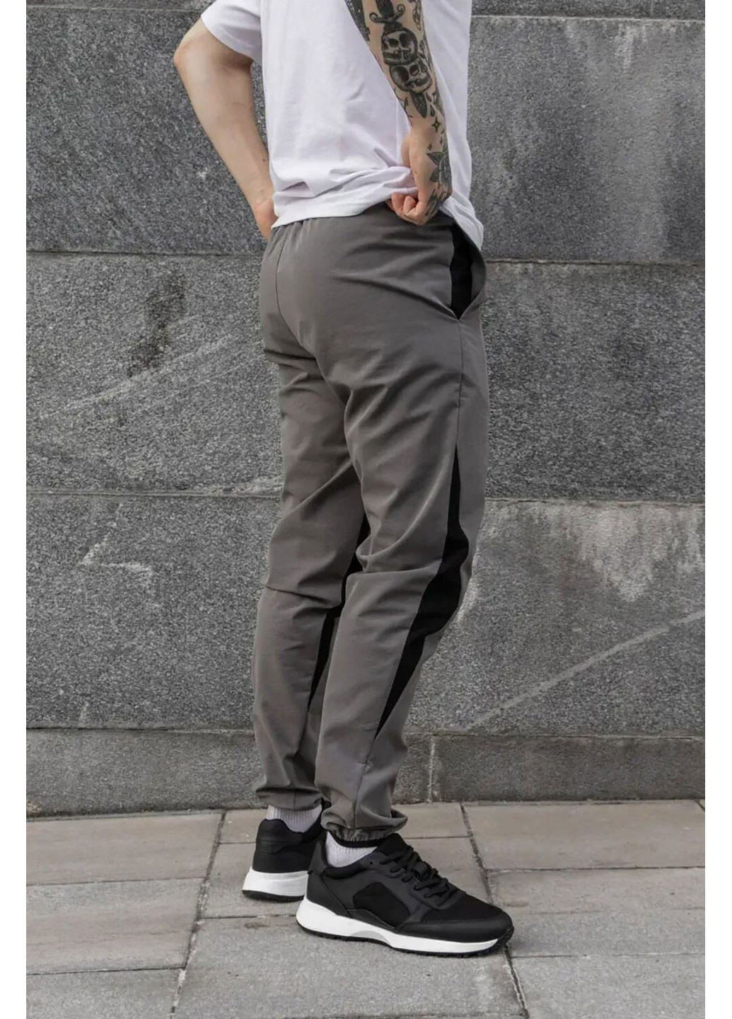 Серые демисезонные брюки Reload