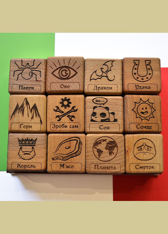 Настольная развивающая игра "Моя сказка". Деревянные кубики генератор историй. 12шт. Естественное дерево. No Brand (301482667)