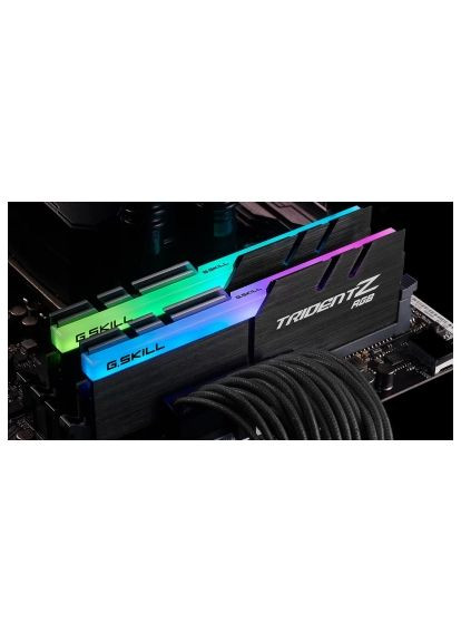Модуль пам'яті для комп'ютера (F4-3600C18D-32GTZR) G.SKILL DDR4 32GB (2x16GB) 3600 MHz Trident Z RGB (368563064)
