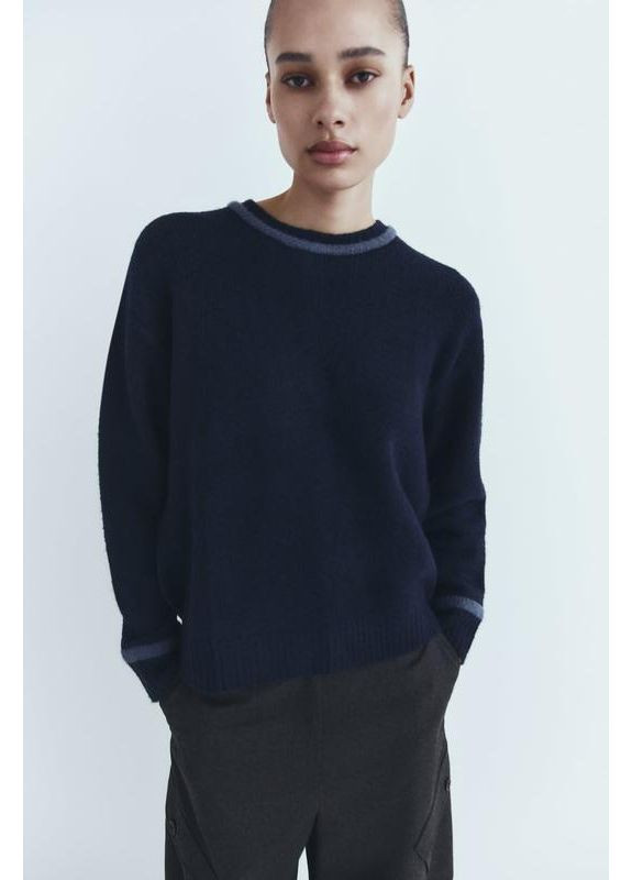 Синій демісезонний трикотaжний светр із відкритою спиною Zara