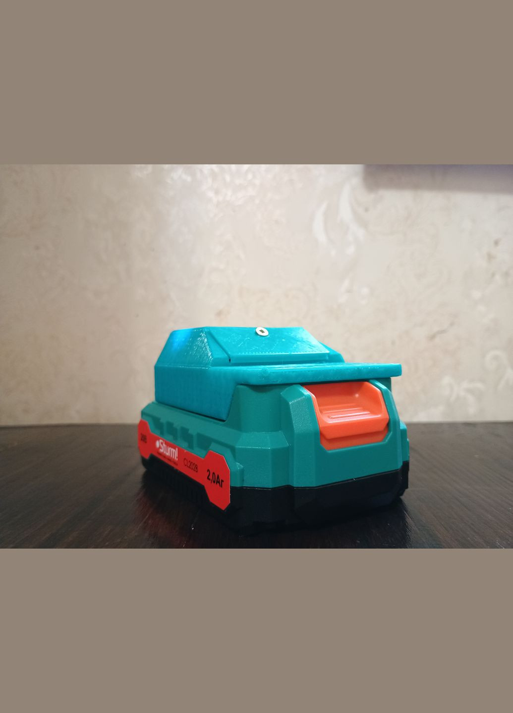 Usb адаптер на аккумулятор Sturm (316318441)